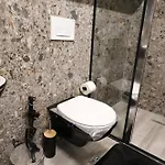 Tia Lelcaj * Tirana